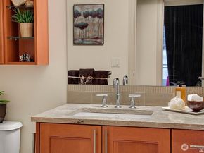 10650 NE 9th Place 821, Bellevue WA 98004