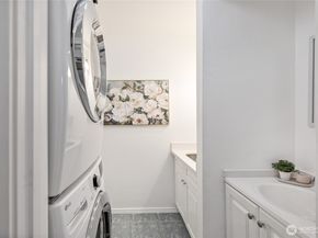 10001 NE 12th ST 110, Bellevue WA 98004