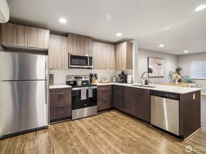 4908 S Willow Street B, Seattle WA 98118