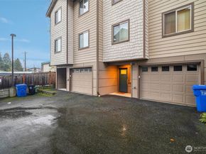 4908 S Willow Street B, Seattle WA 98118