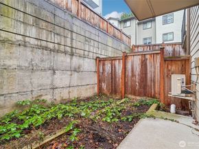 4908 S Willow Street B, Seattle WA 98118
