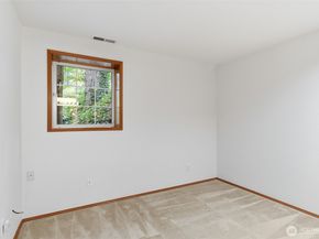 11647 29th Avenue SW, Burien WA 98146