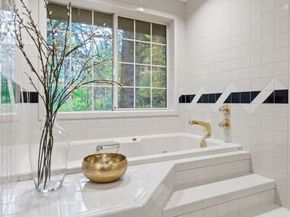 11647 29th Avenue SW, Burien WA 98146