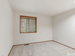 11647 29th Avenue SW, Burien WA 98146