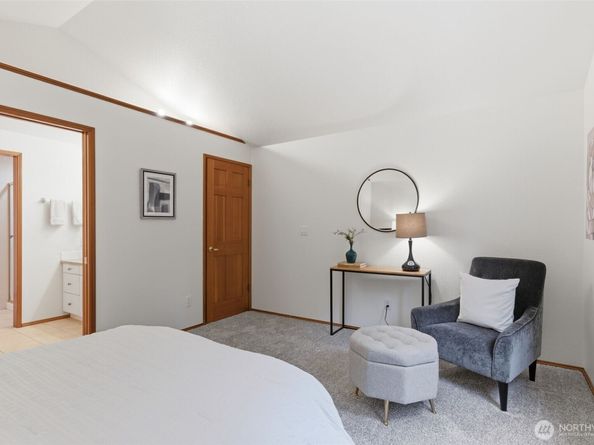 11647 29th Avenue SW, Burien WA 98146