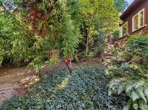 18464 47th Place NE, Lake Forest Park WA 98155