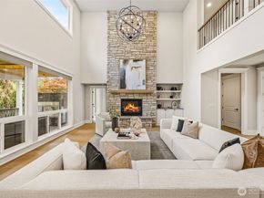 5207 Isola Place NW, Issaquah WA 98027