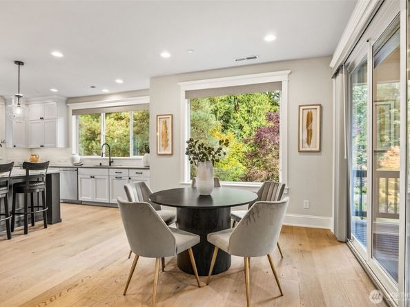 5207 Isola Place NW, Issaquah WA 98027