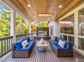 5207 Isola Place NW, Issaquah WA 98027