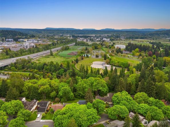 6540 159th Avenue NE, Redmond WA 98052