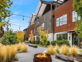4566 Flying Goat Avenue NE C220, Bainbridge Island WA 98110