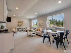 5830 186th Place SW, Lynnwood WA 98037