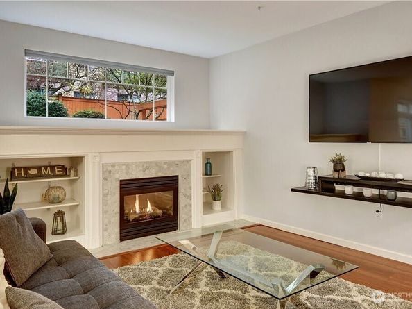 18502 W 36th Avenue D, Lynnwood WA 98037