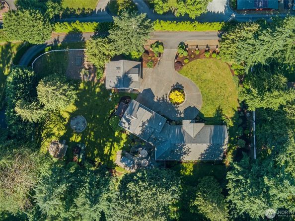 15618 163rd Avenue NE, Woodinville WA 98072