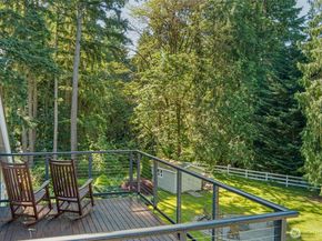 15618 163rd Avenue NE, Woodinville WA 98072