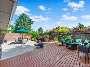 7302 Bowlyn Place S, Seattle WA 98118