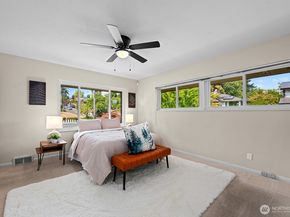 7302 Bowlyn Place S, Seattle WA 98118