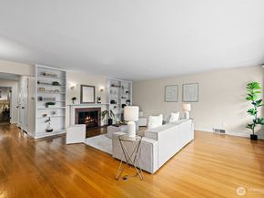 7302 Bowlyn Place S, Seattle WA 98118