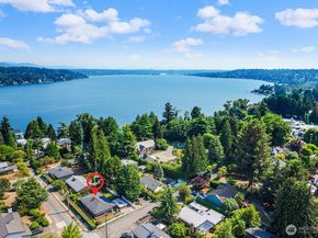 7302 Bowlyn Place S, Seattle WA 98118