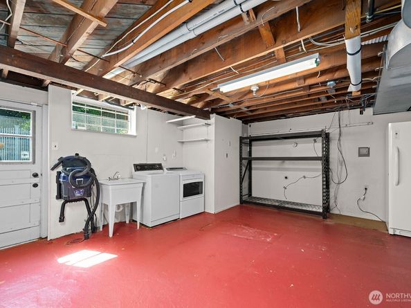 7302 Bowlyn Place S, Seattle WA 98118
