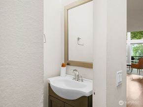 6525 139th Place NE 39, Redmond WA 98052