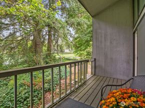 6525 139th Place NE 39, Redmond WA 98052