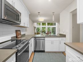 6525 139th Place NE 39, Redmond WA 98052