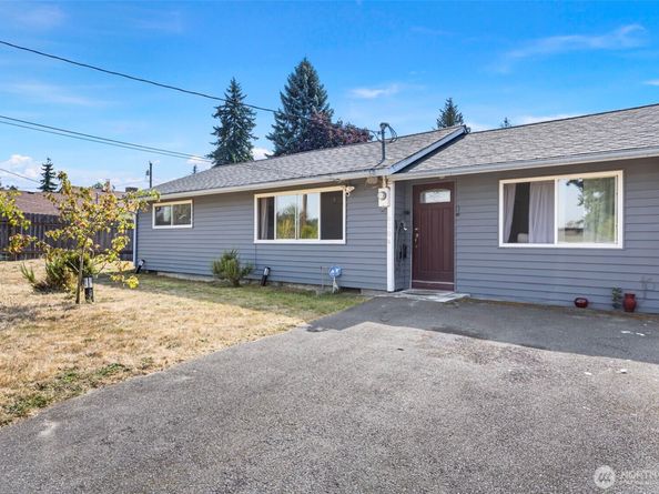 6204 224 Street SW, Mountlake Terrace WA 98043