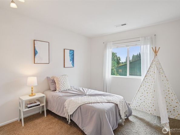 426 125th Place SE, Everett WA 98208