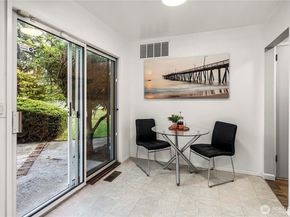 25740 20th Avenue S, Des Moines WA 98198