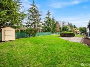 25740 20th Avenue S, Des Moines WA 98198