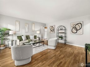 25740 20th Avenue S, Des Moines WA 98198