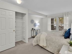 3941 226th Place SE 211, Issaquah WA 98029