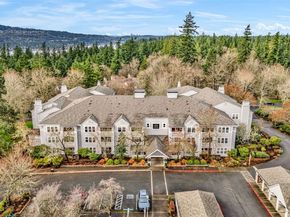 3941 226th Place SE 211, Issaquah WA 98029