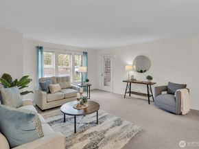 3941 226th Place SE 211, Issaquah WA 98029