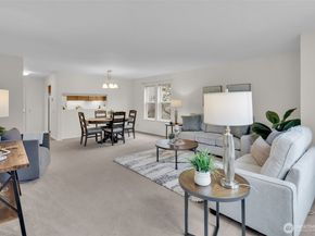 3941 226th Place SE 211, Issaquah WA 98029