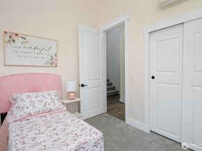 4902 241st Street SW, Lake Forest Park WA 98043