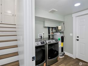 4902 241st Street SW, Lake Forest Park WA 98043