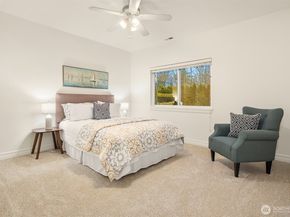 21516 NE 14th Street, Sammamish WA 98074