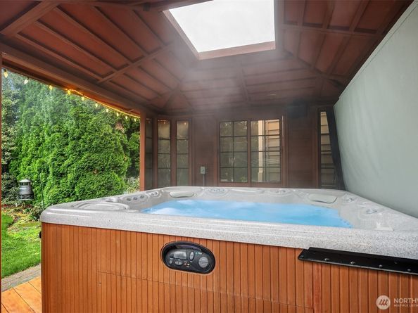 21516 NE 14th Street, Sammamish WA 98074