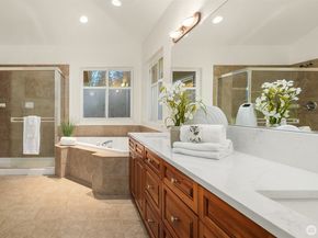 21516 NE 14th Street, Sammamish WA 98074