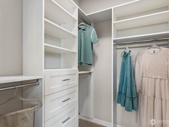 13287 NE 143rd Court 2, Woodinville WA 98072