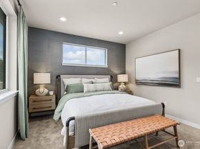 13287 NE 143rd Court 2, Woodinville WA 98072