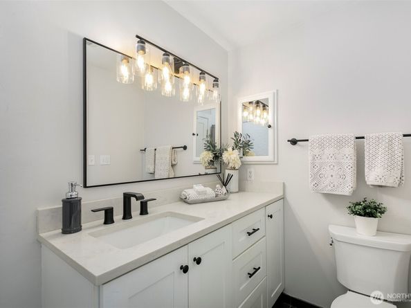 5818 NE 70th Street A106, Seattle WA 98115