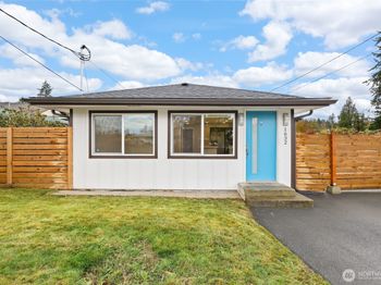 1632 SE Salmonberry Road