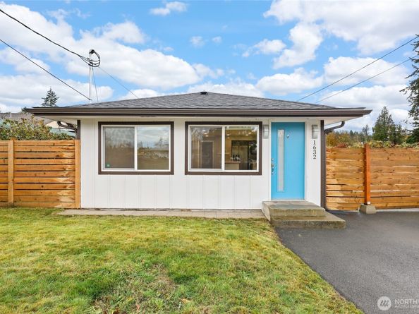 1632 SE Salmonberry Road, Port Orchard WA 98366