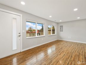 1632 SE Salmonberry Road, Port Orchard WA 98366