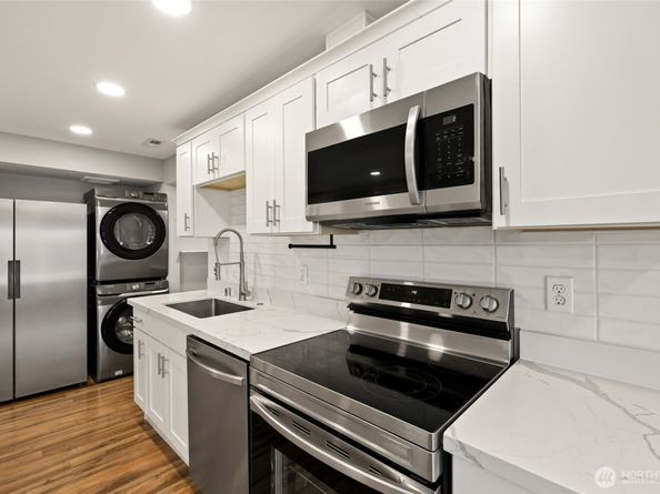 1632 SE Salmonberry Road, Port Orchard WA 98366