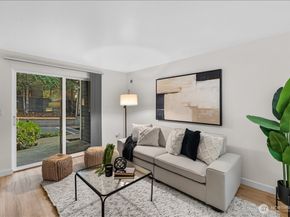 14206 NE 181st Place L102, Woodinville WA 98072