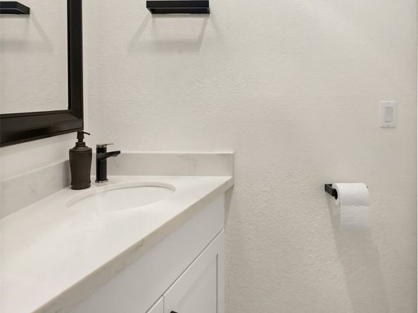 6582 137th Avenue NE 414, Redmond WA 98052